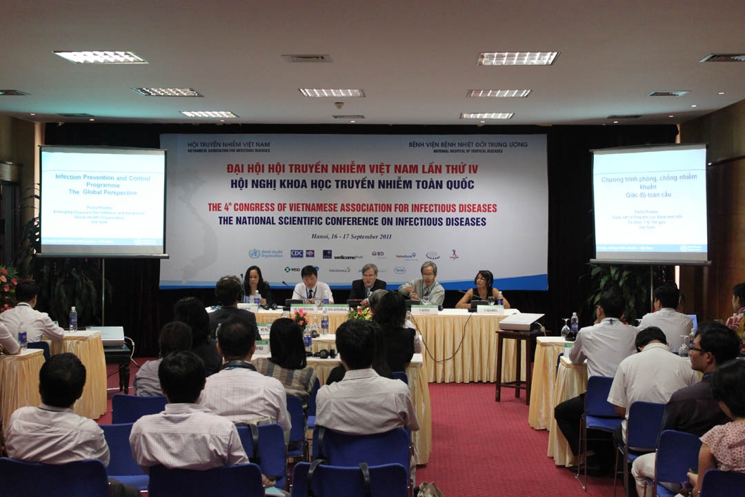 Đại hội Hội Y khoa lâm sàng HIV/AIDS Việt Nam lần thứ nhất và Hội nghị khoa học lâm sàng HIV/AIDS